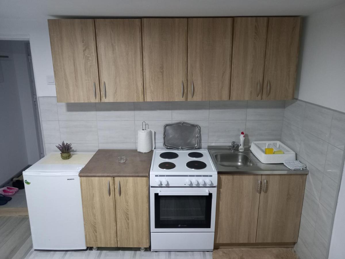 Apartament Mala Kuca Foca Zewnętrze zdjęcie