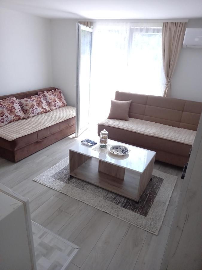 Apartament Mala Kuca Foca Zewnętrze zdjęcie