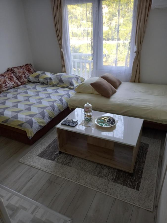 Apartament Mala Kuca Foca Zewnętrze zdjęcie